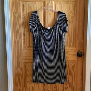 XXL off shoulder ribbed black & white stripe dress